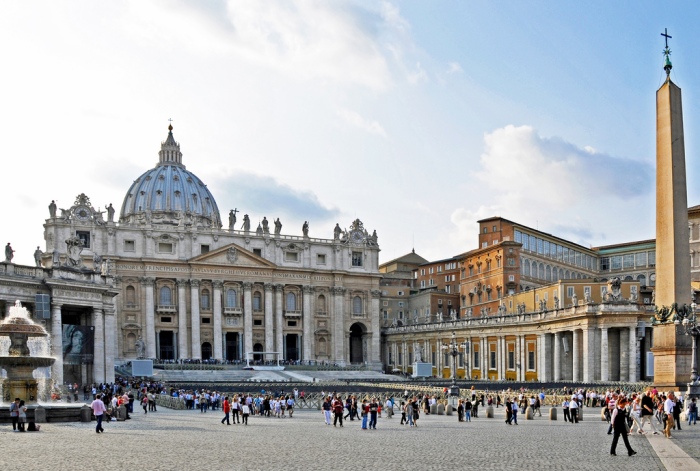 Vatican Square (Dennis Jarvis / Flickr)
